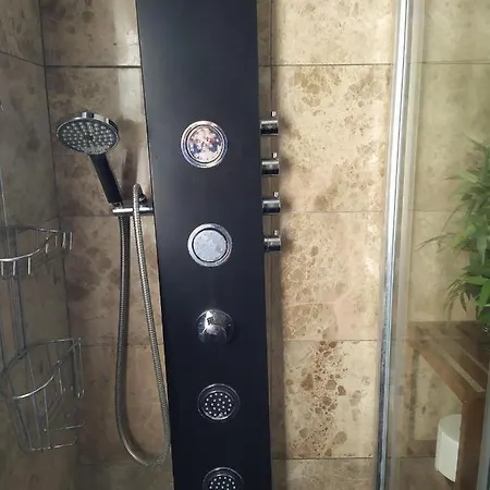 Apartamento Reina Sofia 45 Estepona