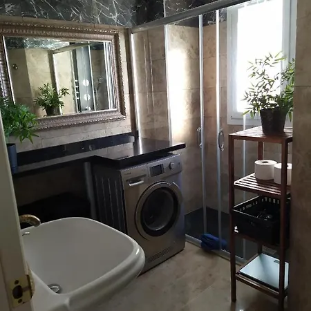 Reina Sofia 45 Estepona