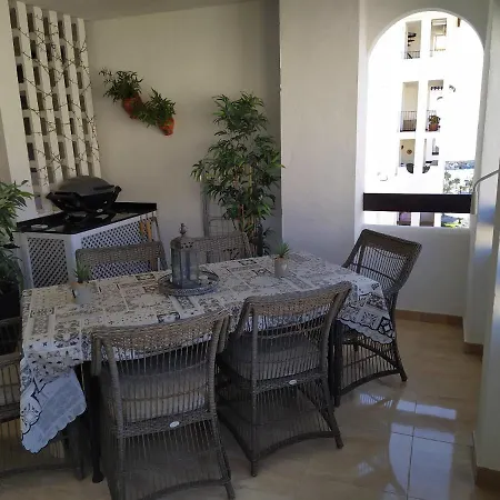 Reina Sofia 45 Lejlighed *