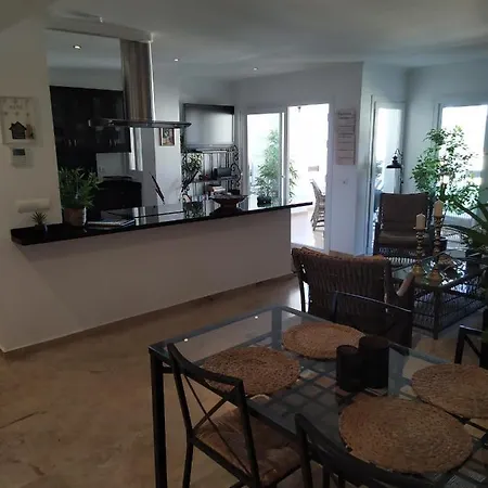 Lejlighed Reina Sofia 45 *